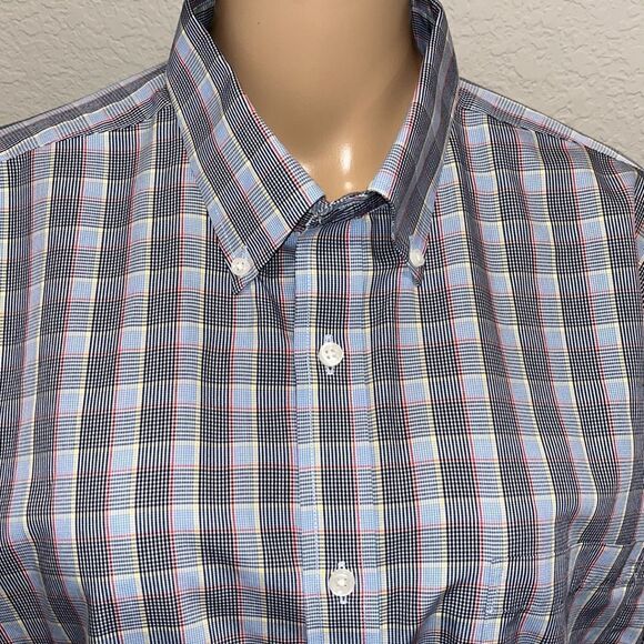 Neiman Marcus   - Picture 4 of 7